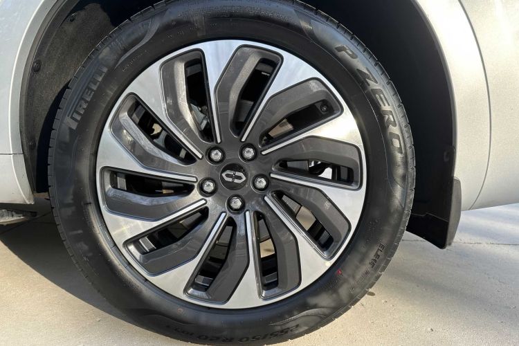 鸿蒙智行 问界M7 2024款 1.5T 智驾四驱Max版 5座车身外观6007