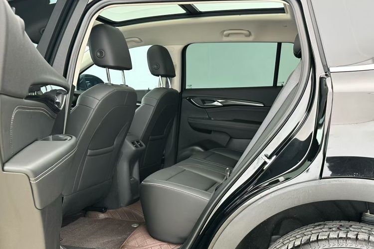 别克 2023款 昂科威Plus 652T 五座四驱豪华型车身外观6009