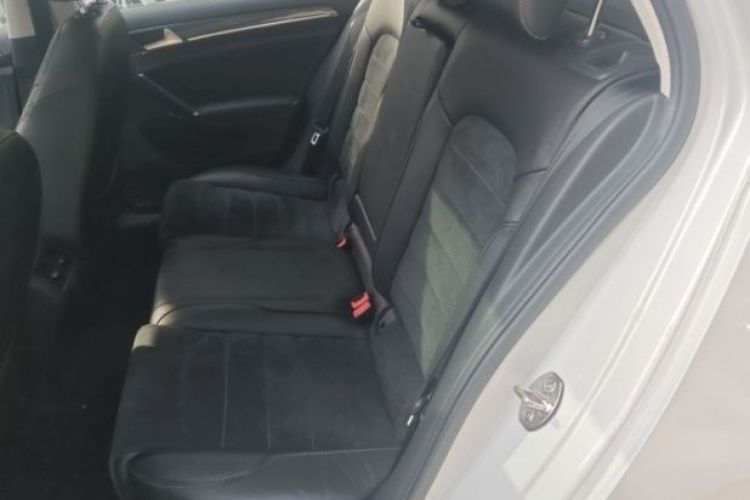 大众 高尔夫 2018款  230TSI 自动豪华型中控内饰7003