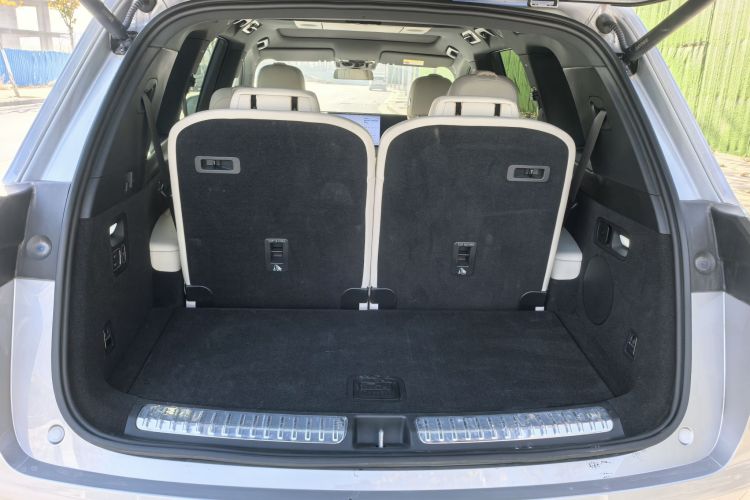 理想汽车 理想L8 2024款 Ultra局部细节23