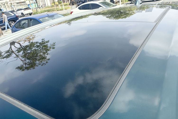 理想汽车 理想ONE 2021款 增程6座版局部细节57