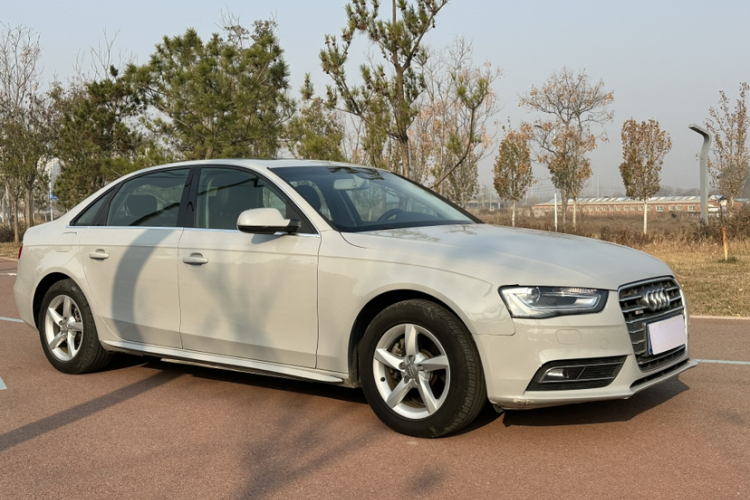 奥迪A4L 2013款 35 TFSI 自动舒适型车身外观6002