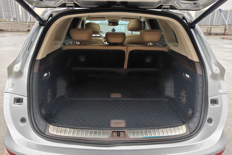 鸿蒙智行 问界M7 2024款 1.5T 后驱Plus版 5座车身外观6012