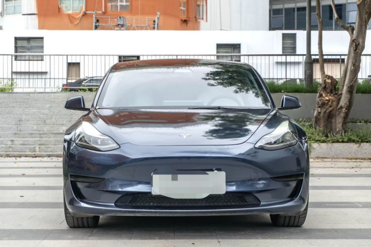 特斯拉 Model 3 2021款 标准续航后驱升级版车身外观6001