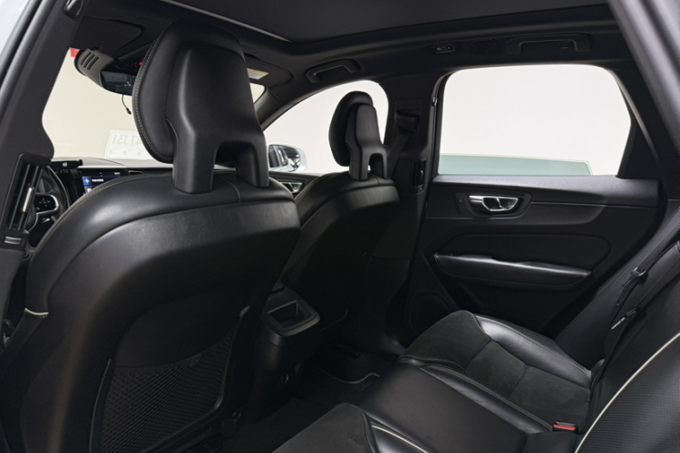 沃尔沃XC60 2018款 T5 四驱智远运动版中控内饰7003