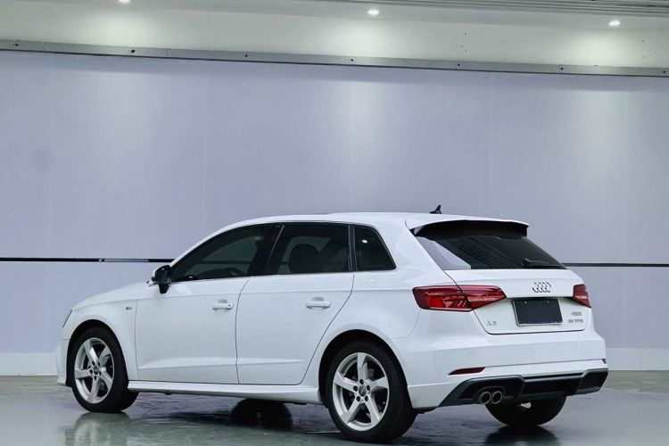 奥迪A3 2020款 Sportback 35 TFSI 时尚型 国VI车身外观6005