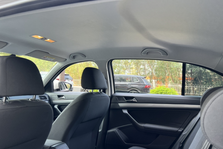 大众 朗逸 2017款 1.6L 自动风尚版局部细节22