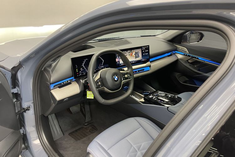 宝马5系 2024款 530Li 尊享型 豪华套装局部细节19