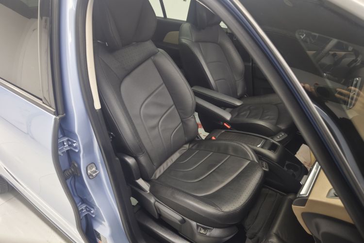 雪铁龙 C4 PICASSO 2015款 Grand 1.6T 豪华型 7座局部细节41