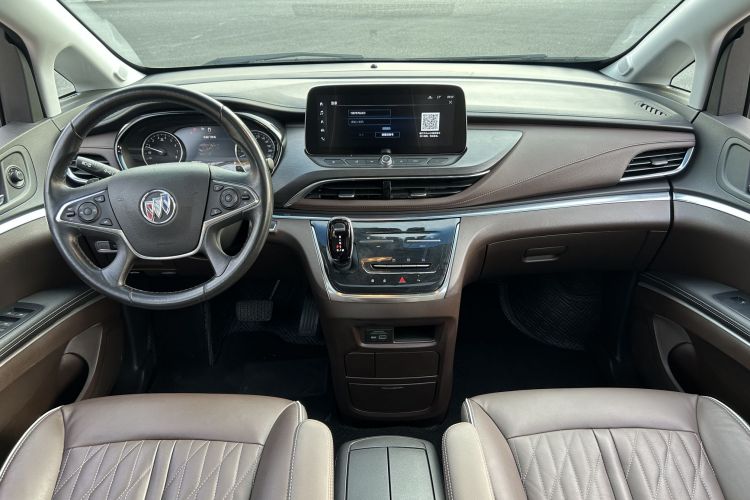 别克GL8 2023款 陆上公务舱 652T 豪华型中控内饰7009