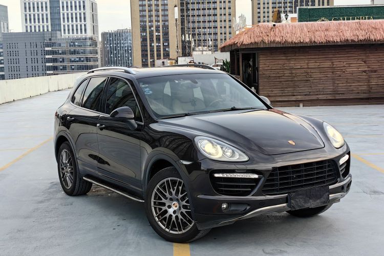 保时捷 2014款 Cayenne Platinum Edition 3.0T车身外观6002