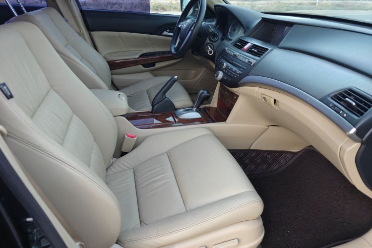 本田 雅阁 2012款 2.0L SE中控内饰7004