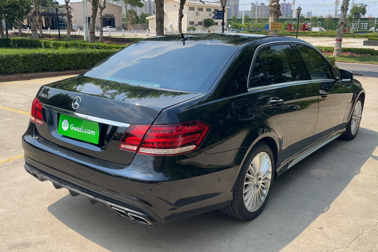 奔驰E级 2015款 改款 E 180 L 运动型车身外观6006