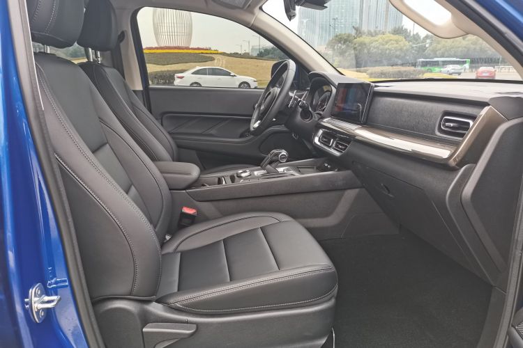 长城 炮 2024款 2.4T商用版自动柴油两驱精英型中控内饰7007