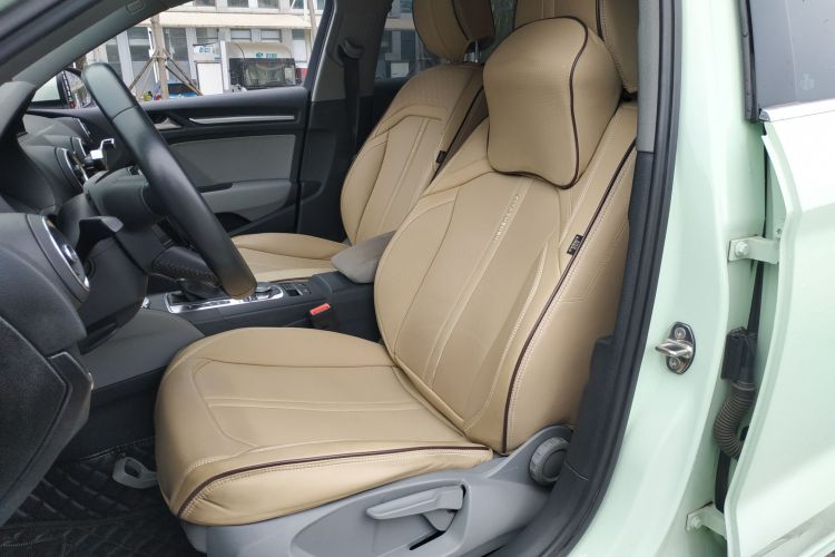 奥迪A3 2018款 30周年年型 Limousine 35 TFSI 进取型局部细节19