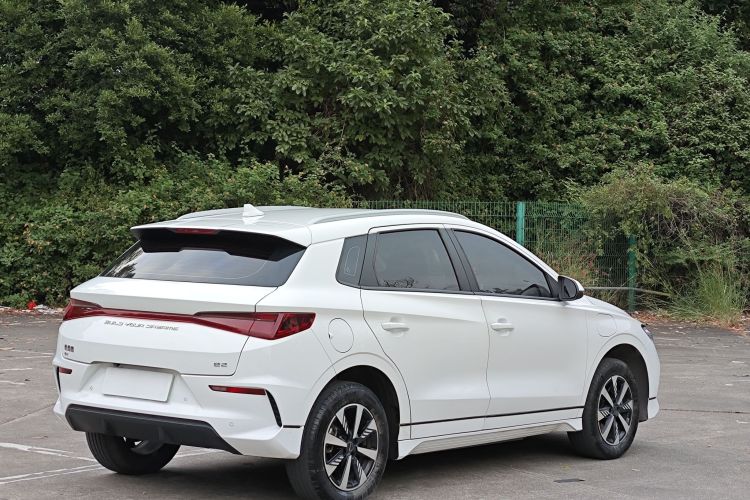 比亚迪e2 2023款 豪华型车身外观6006