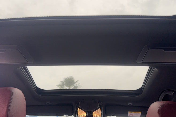 宝马5系 2020款 530Li 领先型 M运动套装局部细节22