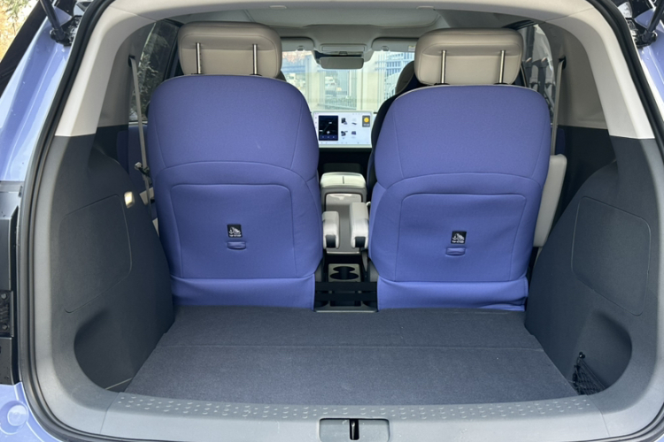 ARCFOX极狐 极狐考拉 2023款 家庭版车身外观6007