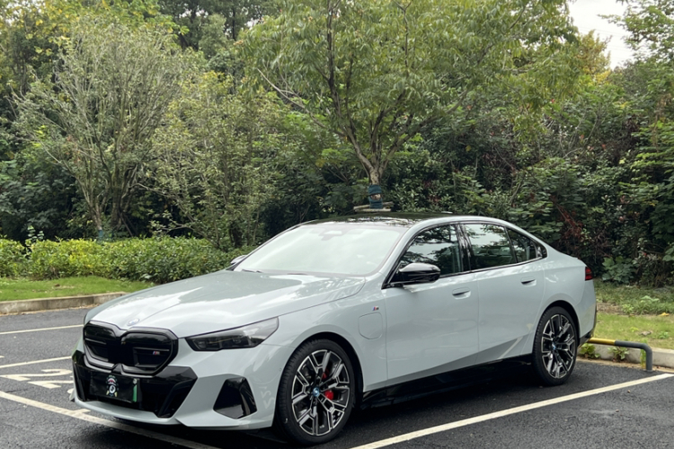 宝马i5(进口) 2024款 xDrive M60车身外观6001