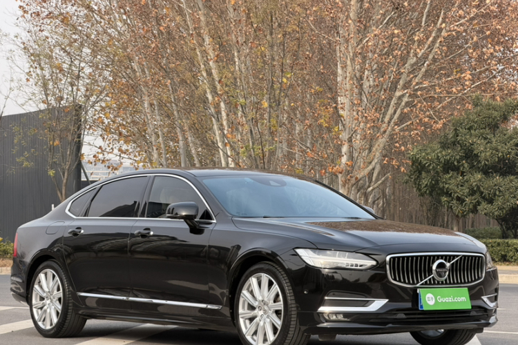 沃尔沃S90 2019款 T5 智雅版车身外观6003