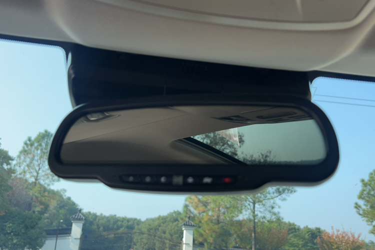 魏牌 VV5 2017款 2.0T 旗舰型中控内饰7009