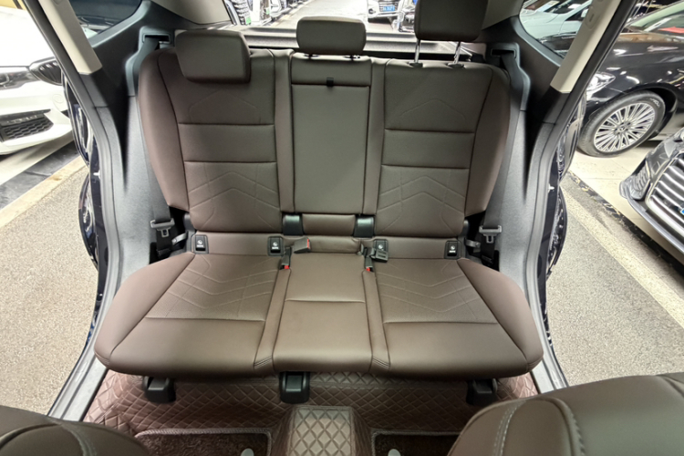 宝马X1 2023款 sDrive25Li M运动套装中控内饰7001