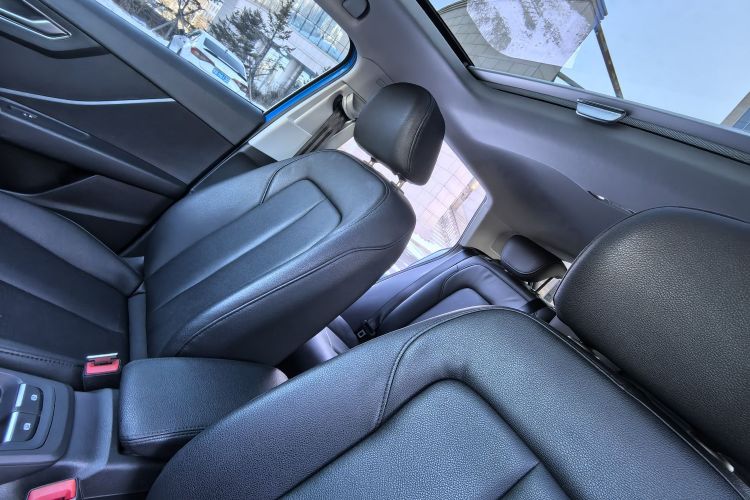 奥迪Q2L 2018款 35 TFSI 上市专享版 国V局部细节9003