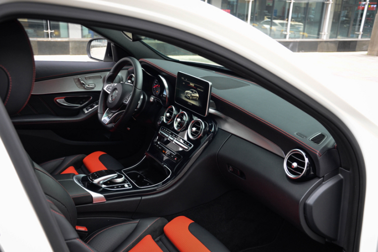 奔驰C级AMG 2017款 AMG C 63中控内饰7008