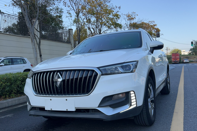 宝沃BX5 2020款 20TGDI 自动两驱先锋型车身外观1