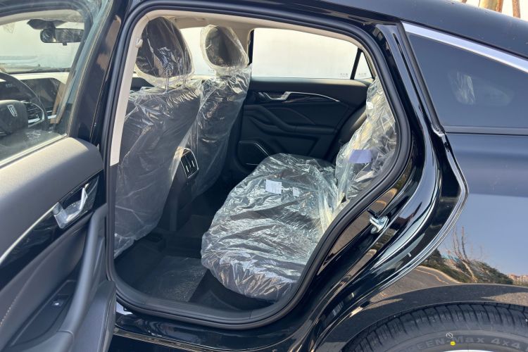 奔腾B70 2022款 第三代 1.5T 自动乐享型中控内饰7003