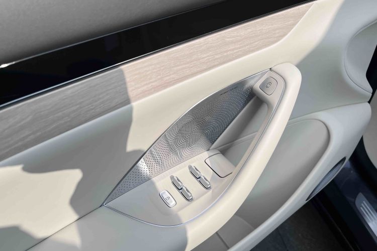 鸿蒙智行 智界R7 2024款 纯电 736km UItra中控内饰7006