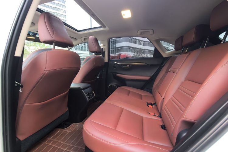 雷克萨斯NX 2015款 200t 全驱 锋尚版中控内饰7002