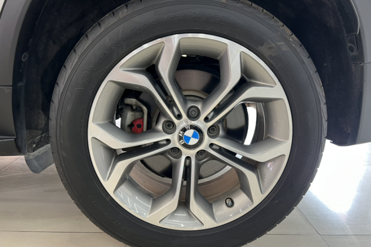 宝马X4 2016款 xDrive20i M运动型车身外观6005