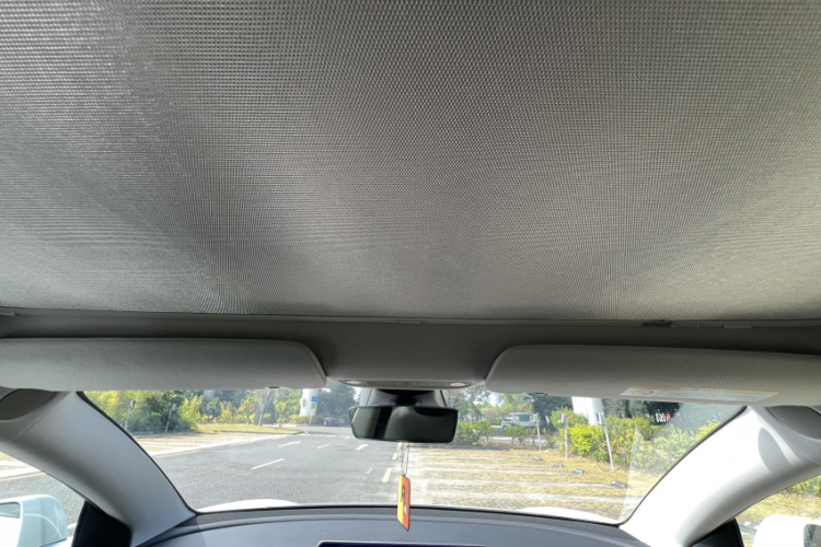 特斯拉 Model 3 2020款 改款 标准续航后驱升级版局部细节9009