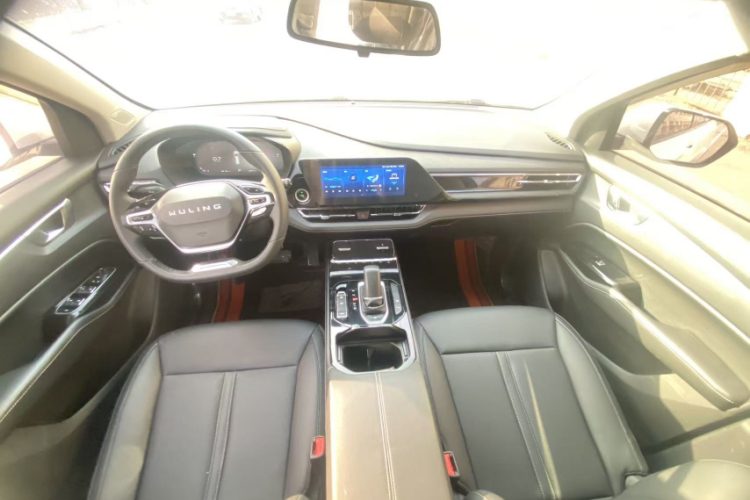 五菱汽车 五菱凯捷 2020款 1.5T CVT旗舰型中控内饰7001