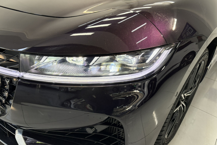 岚图汽车 岚图追光 2024款 PHEV 四驱超长续航旗舰版局部细节36