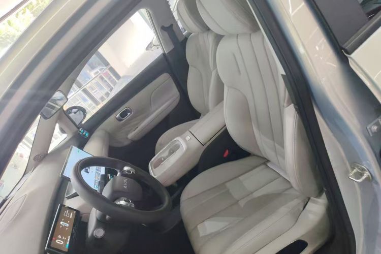 埃安 AION UT 2025款 420智尊版中控内饰7003