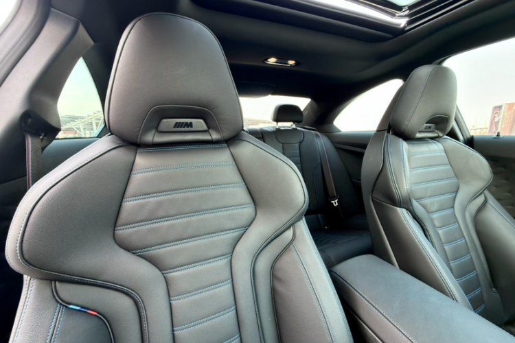 宝马2系(进口) 2023款 M240i中控内饰7004