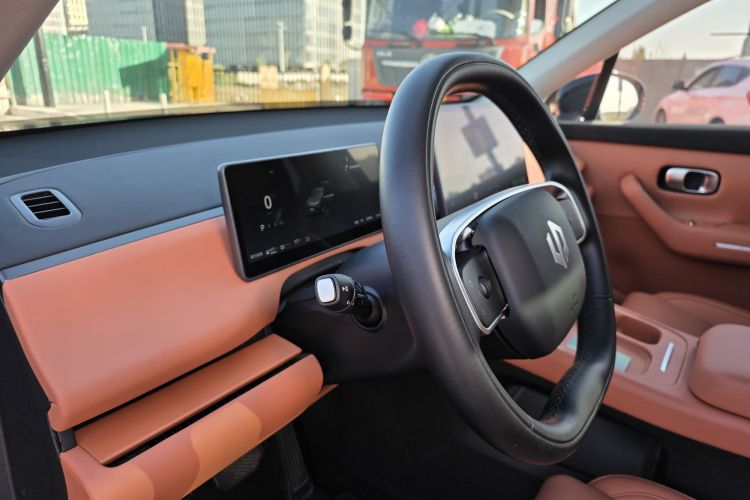 零跑汽车 零跑C16 2024款 增程 200尊享版中控内饰7004