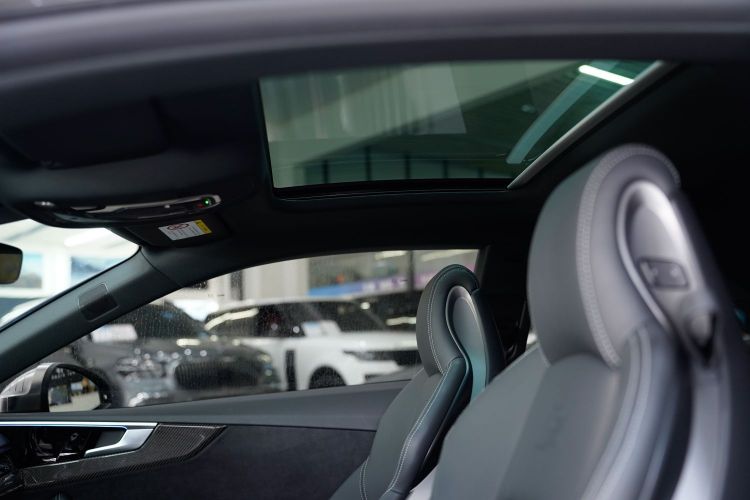 奥迪S5 2023款 S5 3.0T Coupe中控内饰7013