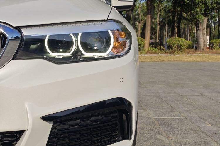 宝马5系 2020款 525Li M运动套装局部细节36