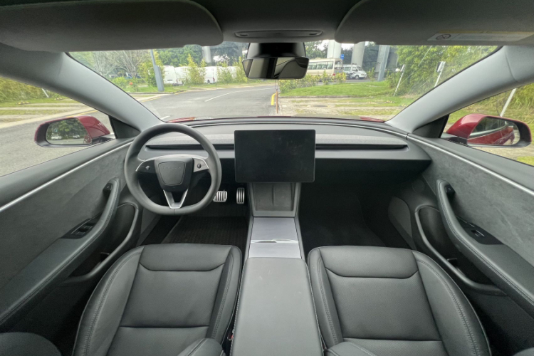 特斯拉 Model 3 2023款 长续航全轮驱动版局部细节9009