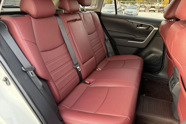 丰田 RAV4荣放 2020款 双擎  2.5L E-CVT两驱精英版中控内饰7006