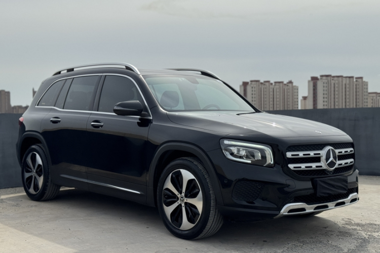 奔驰GLB 2022款 GLB 220 时尚型车身外观6006