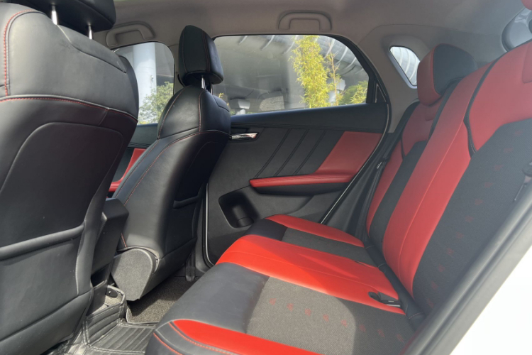 比亚迪e2 2021款 尊贵型局部细节9009