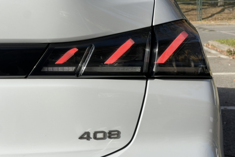 标致408 2024款 360THP 龘龘款 拉图版车身外观6004