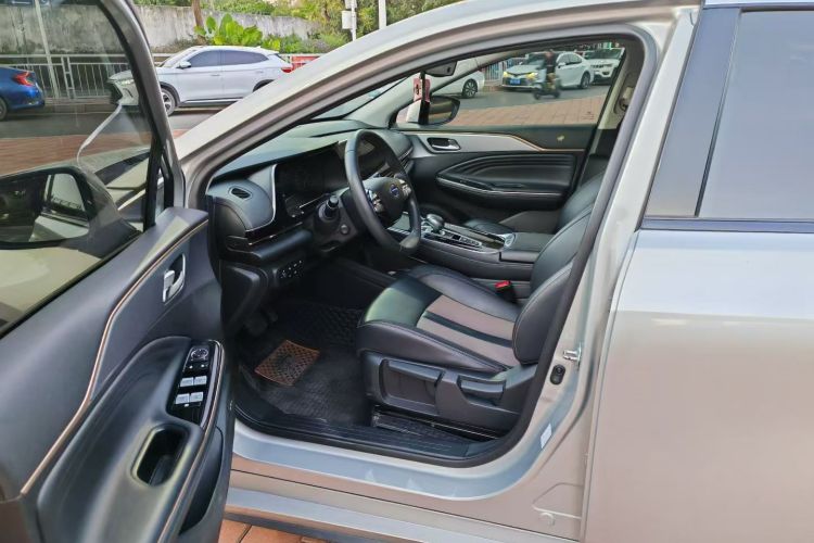 埃安 AION S 2020款 魅 580中控内饰7003