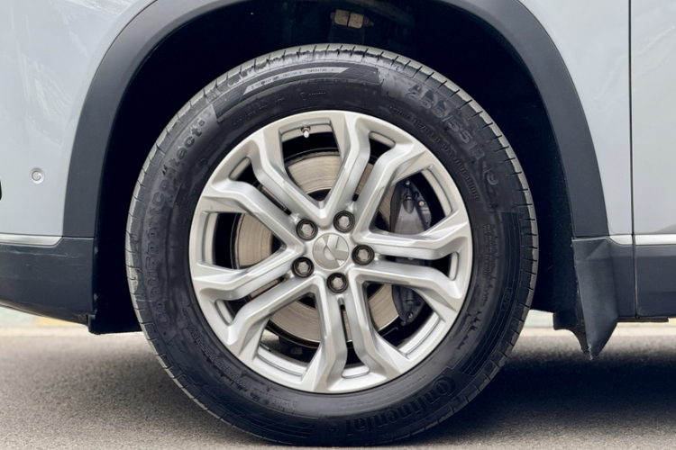 蔚来ES8 2022款 100kWh 六座版车身外观6001