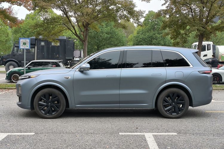 理想汽车 理想L8 2023款 Pro车身外观6006