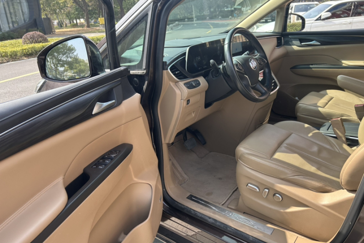 别克GL8 2020款 ES陆尊 653T 旗舰型中控内饰7008